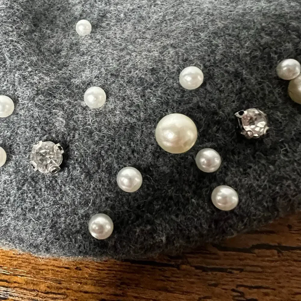 Marcus Adler New York Women's Beret Wool Blend Gray Beaded Pearls & Rhinestones